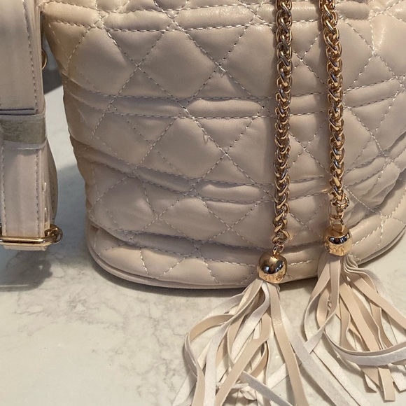 Quilted Mini Satchel Cream vegan leather. Gold-tone accents with a Tassel pull - Picture 3 of 8